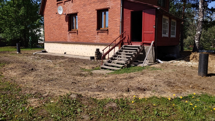 Переделка дренажа дома в Васкелово