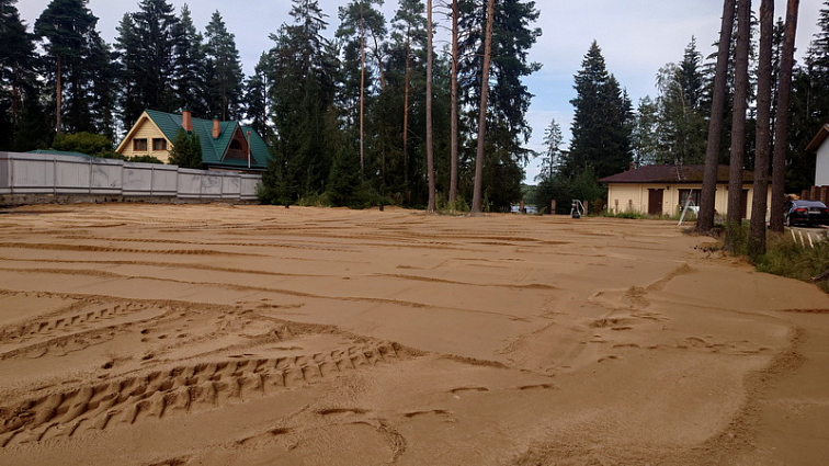 Поместье на Правдинском озере