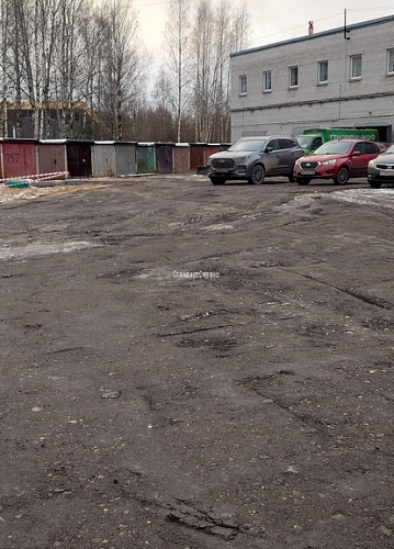 Большая парковка на месте векового болота во Всеволожске. Ленинградской области